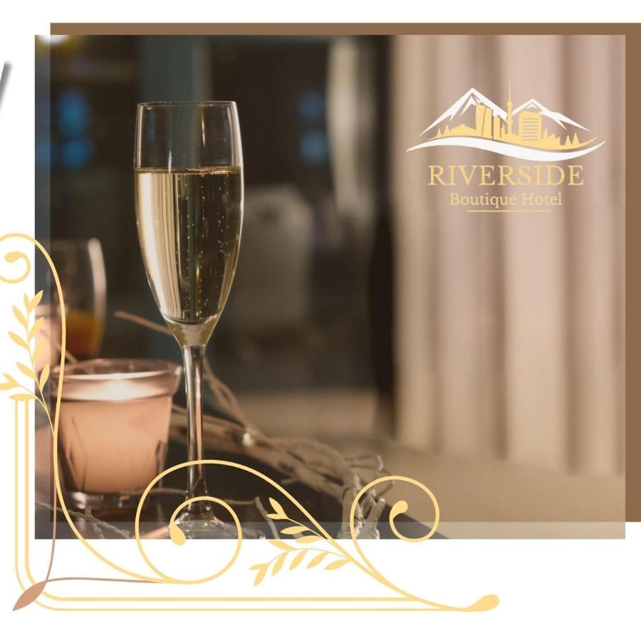 Riverside Boutique Hotel 阿拉木图 外观 照片
