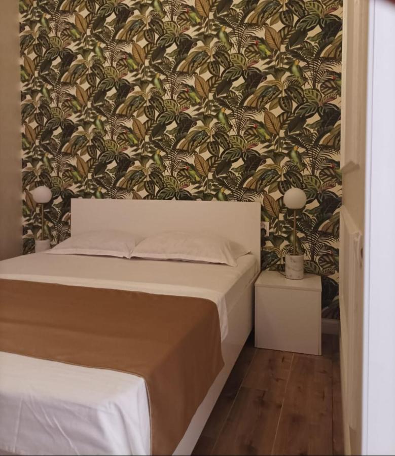 Riverside Boutique Hotel 阿拉木图 外观 照片