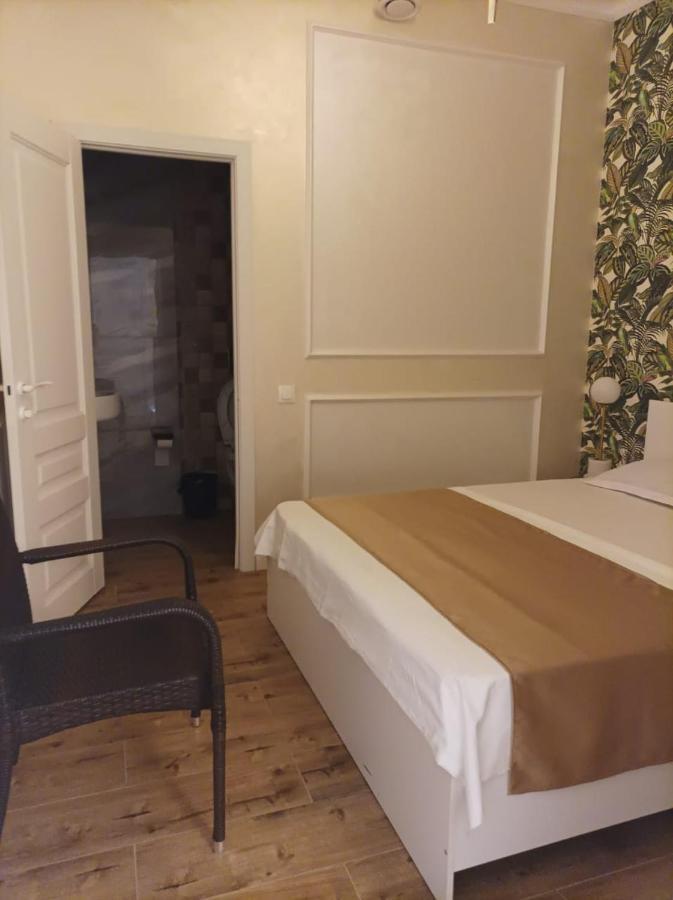 Riverside Boutique Hotel 阿拉木图 外观 照片